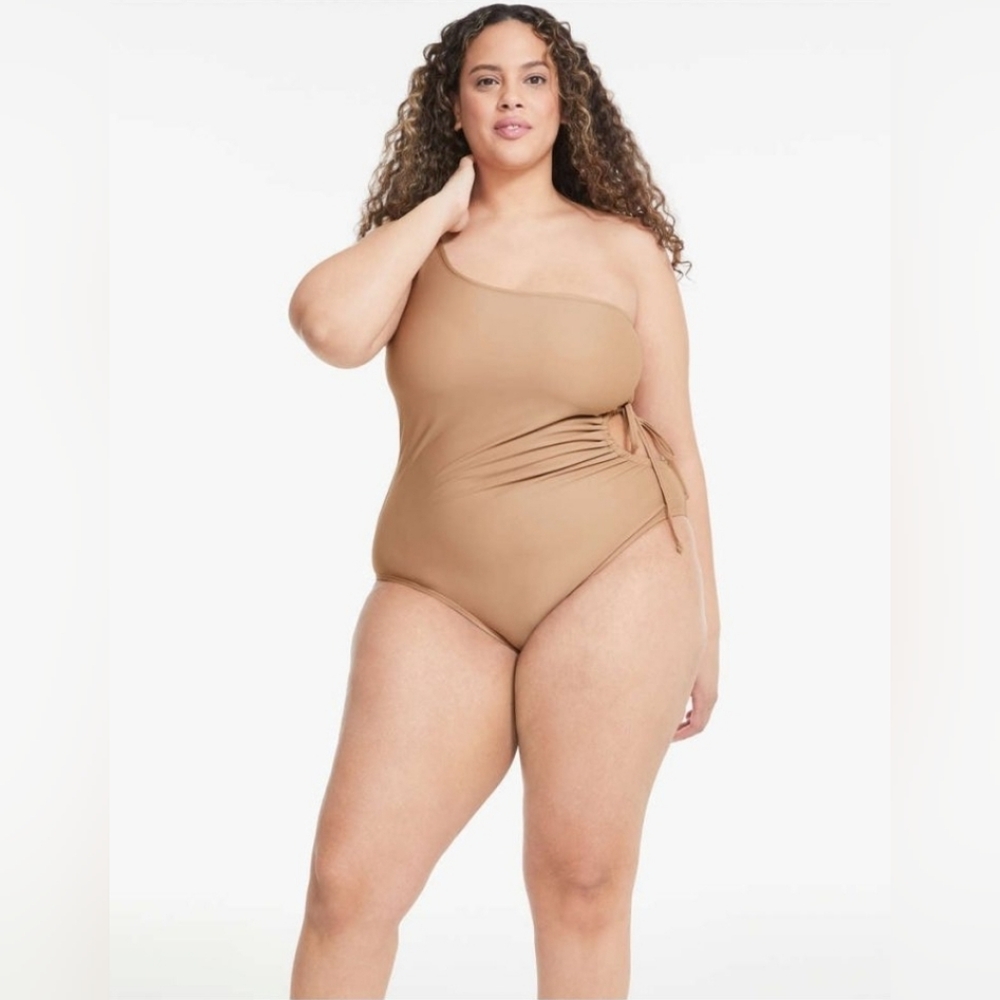 One-Shoulder One Piece Swimsuit